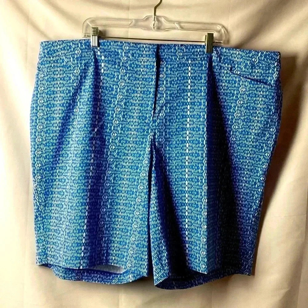 SUSAN GRAVER‎ WOMENS SIZE 28 W BERMUDA SHORTS BLUE WHITE GEO PRINT POCKETS